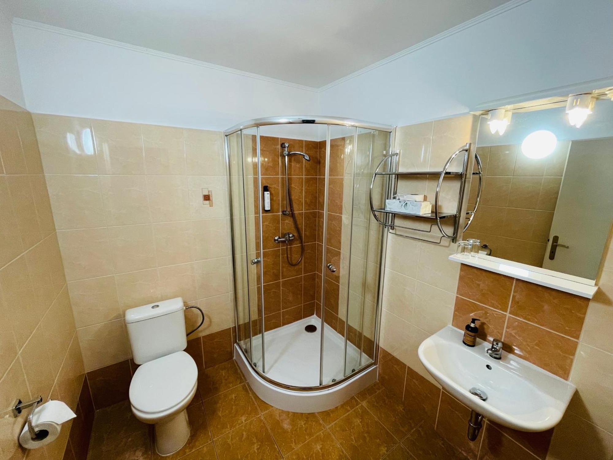 Hotel Majovey Zilina Ngoại thất bức ảnh
