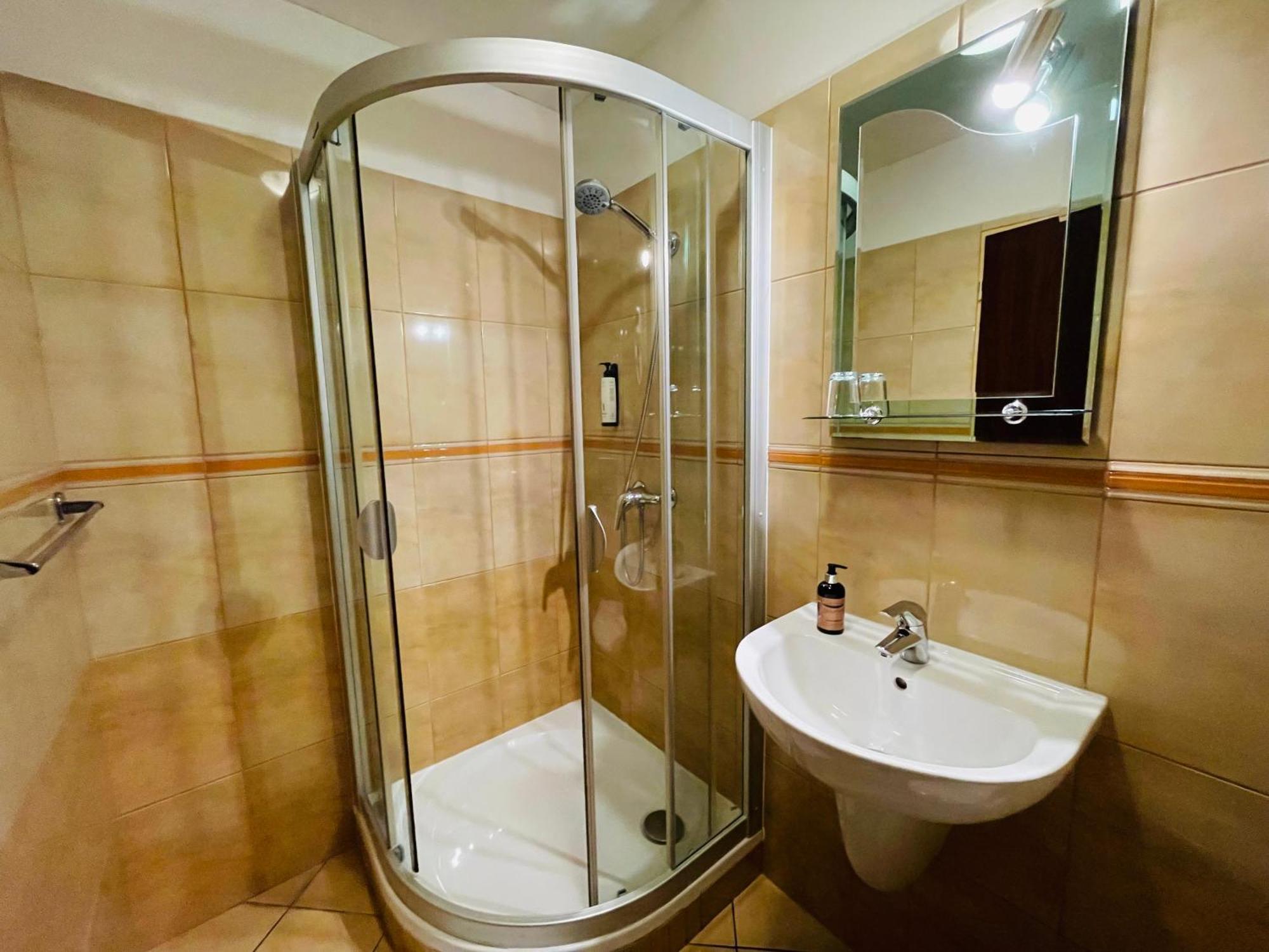 Hotel Majovey Zilina Ngoại thất bức ảnh