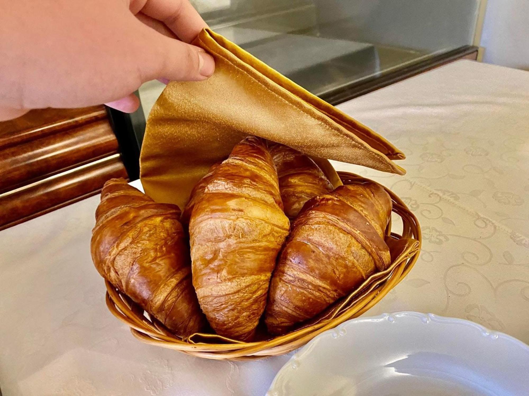 Hotel Majovey Zilina Ngoại thất bức ảnh